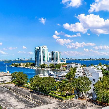 Breath-Taking Views From This Cozy Studio Miami Beach Exterior photo